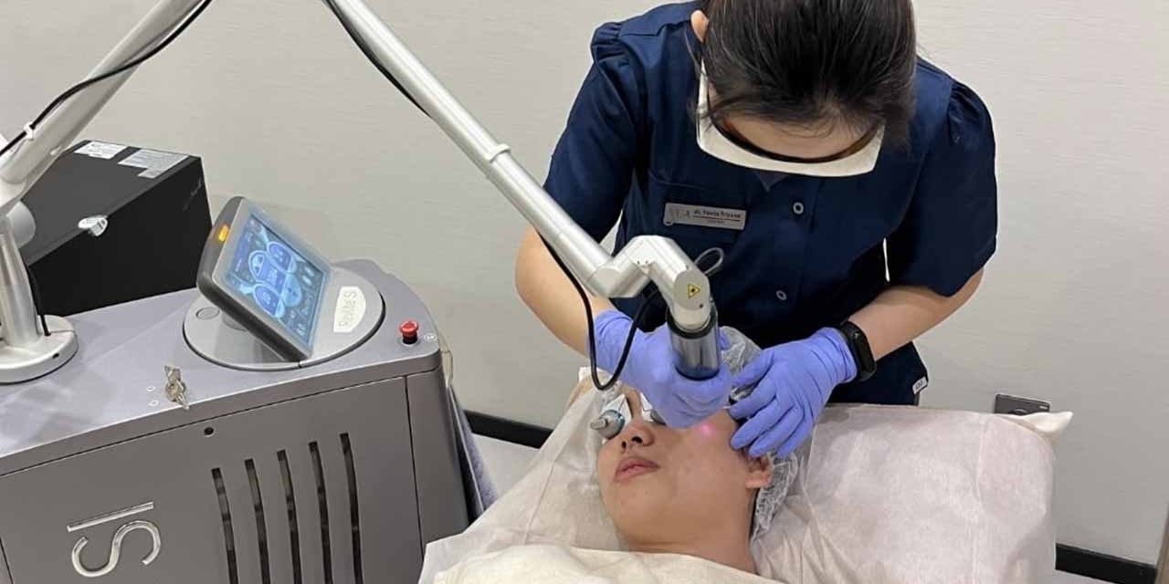 Program Shiny Skin By YUA, Solusi Kulit Glowing Saat Lebaran