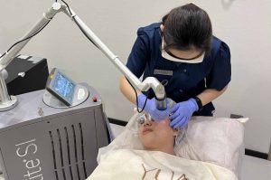 Program Shiny Skin By YUA, Solusi Kulit Glowing Saat Lebaran