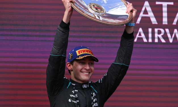 George Russell Juara F1 GP Australia 2026, Ferrari Merana