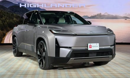 Toyota EV Highlander 2027 Menempuh 515 KM Dalam 20 Menit