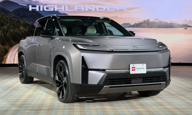 Toyota EV Highlander 2027 Menempuh 515 KM Dalam 20 Menit