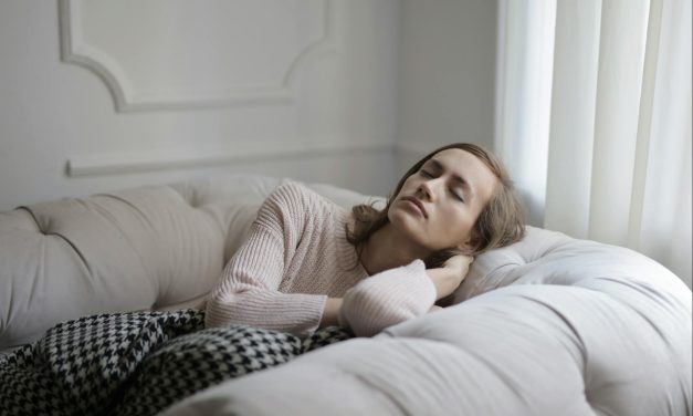Tidur Siang Terlalu Lama Lebih Dari 30 Menit Malah Bikin Pusing