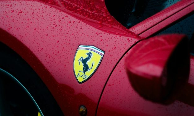 Ferrari Perdana: CEO Pastikan Suara Mobil Listrik Tetap Emosional