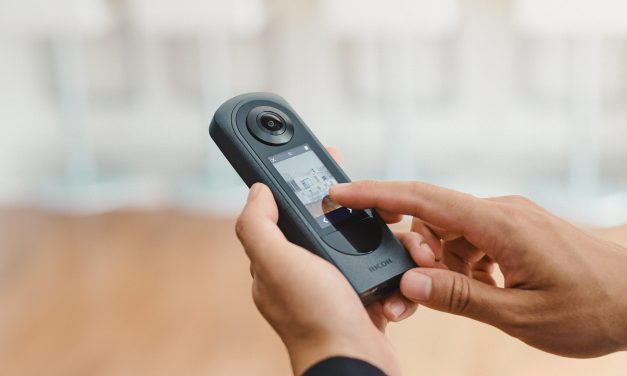 Ricoh Theta X2 Rilis: Kamera 8K Bisa Live Streaming 360 Derajat