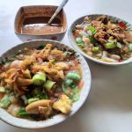Soto Sokaraja Banyumas: Soto Daging Sapi Bumbu Kacang Gurih