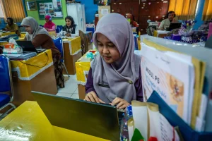 Dinas Pendidikan DKI Jakarta Perintahkan Sekolah Terapkan PJJ